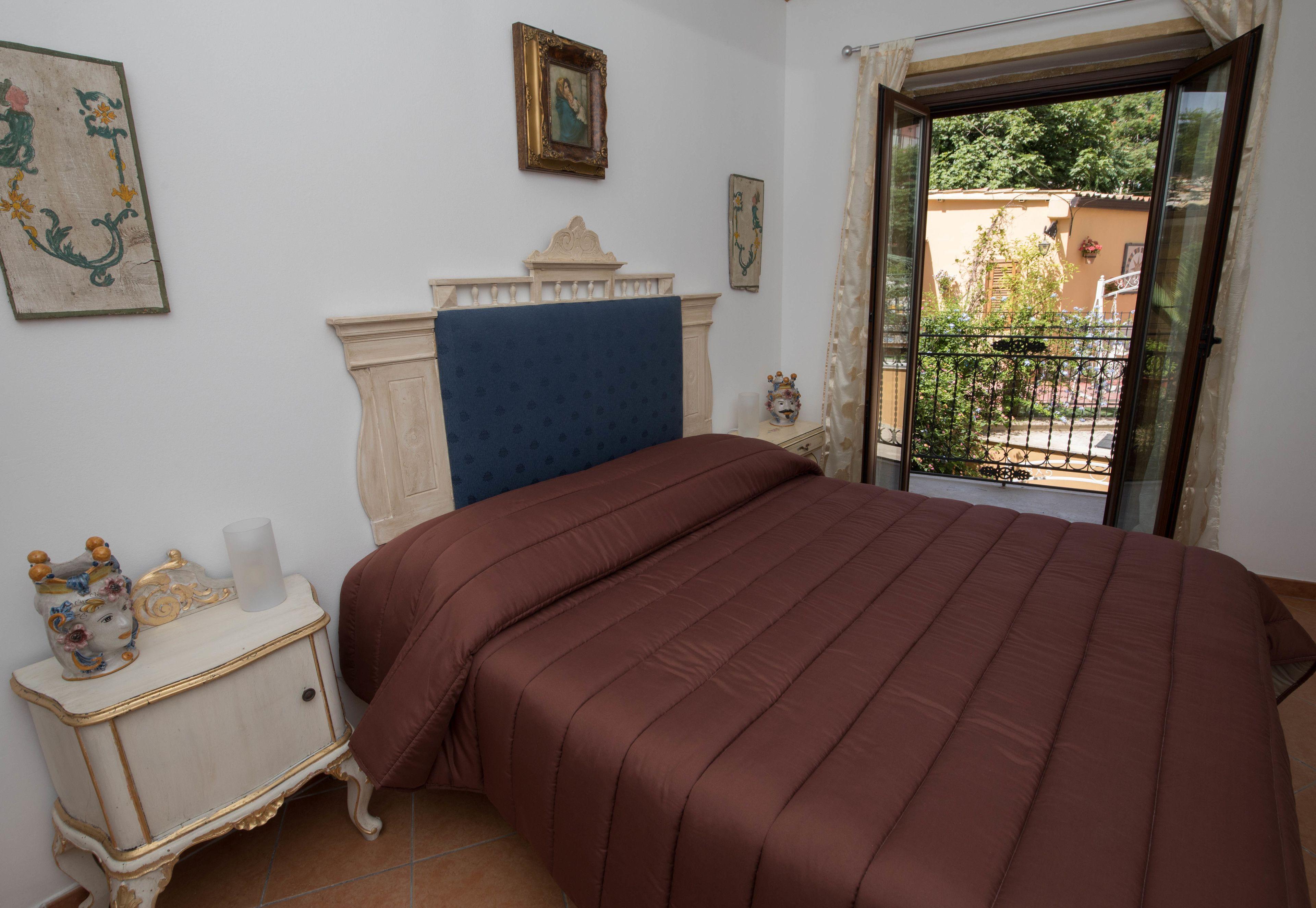 Cannatella'S Mansion, Palermo